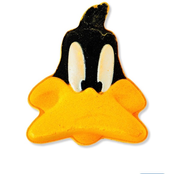 Hi Peach Layne & Looney Tunes Bath Set, Bath Bomb Set, & 3 Bath Bomb Bundle - Picture 7 of 8